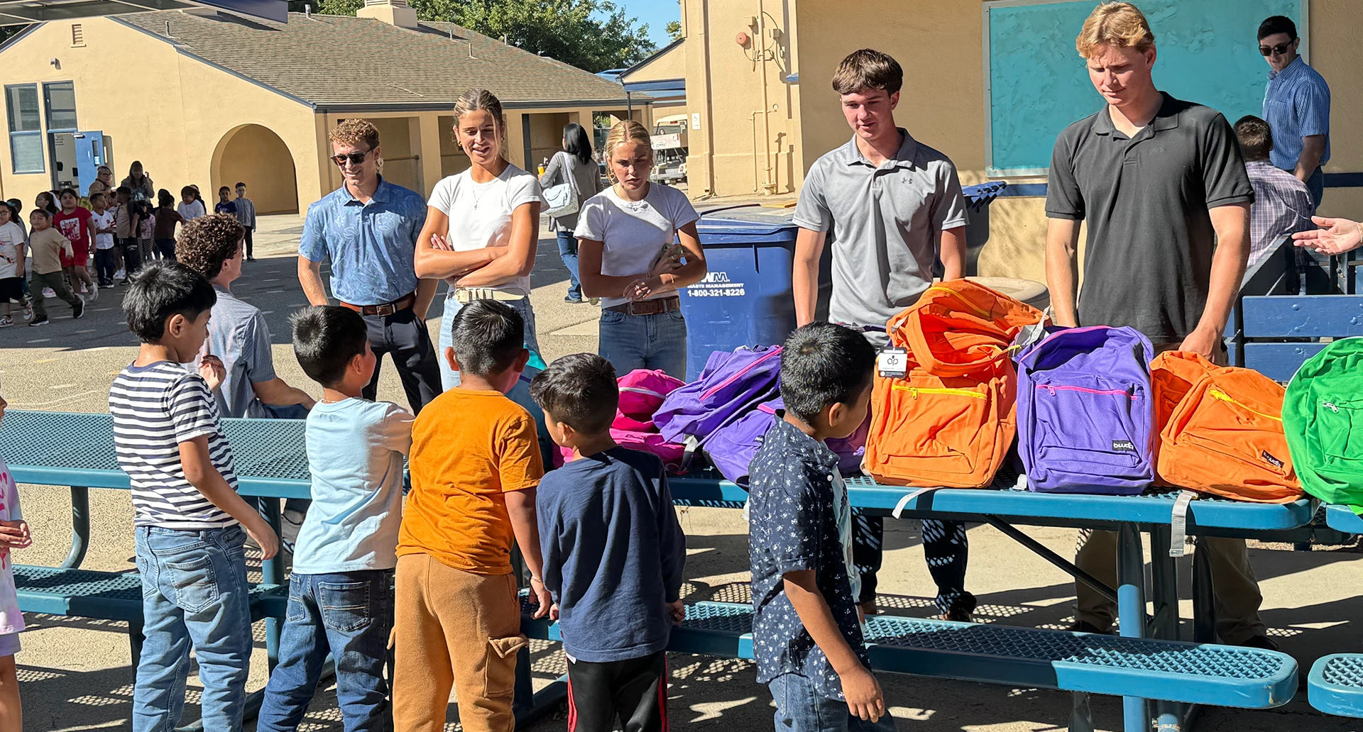 Backpacks-distribution (1) Backpacks-distribution (1)