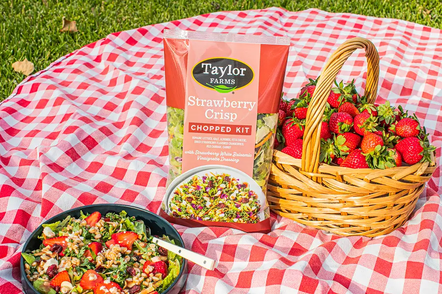 Strawberry Crisp & Barley Picnic Salad With Package